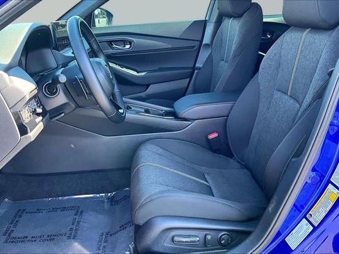 Used 2025 Honda Accord Sport image 7