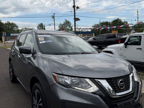 Used 2020 Nissan Rogue SV w/ Premium Package AWD/4WD image 11