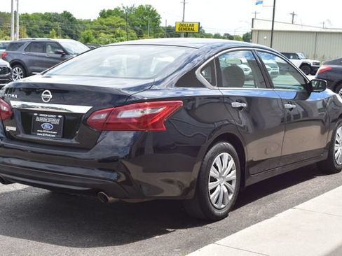 Used 2018 Nissan Altima 2.5 S w/ S Convenience Package FWD image 8
