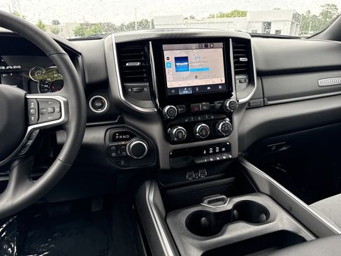 Used 2025 RAM 1500 Big Horn AWD/4WD image 27