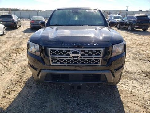 Used 2022 Nissan Frontier SV image 5