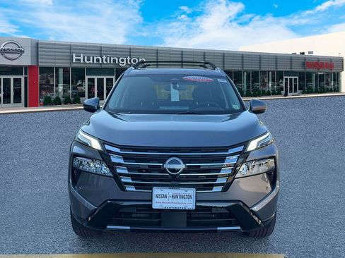 Certified 2026 Nissan Rogue Platinum w/ Platinum Premium Package AWD/4WD image 2