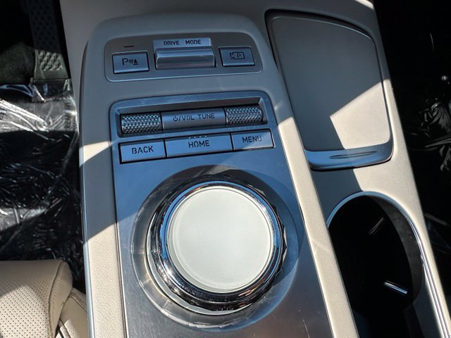 Used 2022 Genesis GV70 2.5T w/ Advanced Package AWD/4WD image 26