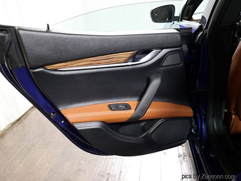 Used 2018 Maserati Ghibli S Q4 image 28