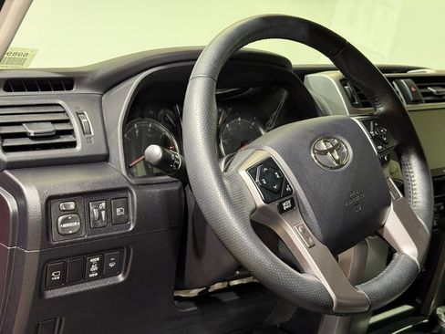 Certified 2022 Toyota 4Runner Limited image 17