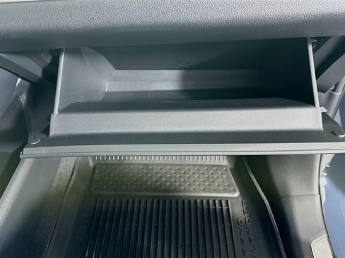 Used 2024 Toyota Grand Highlander Platinum image 32