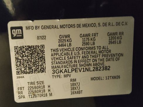 Used 2022 GMC Terrain SLT w/ LPO, 'HIT The Road' Package FWD image 33