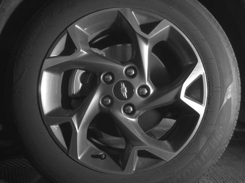 Used 2025 Chevrolet Trax LT image 9