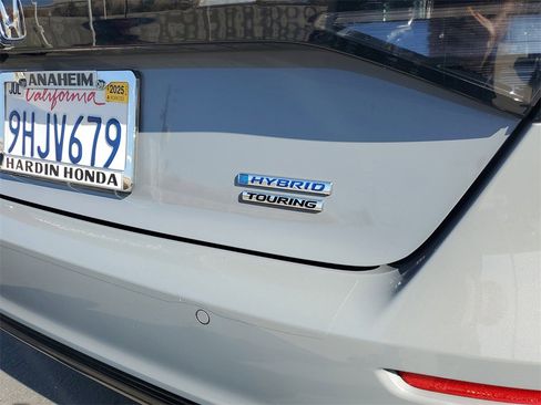 Certified 2023 Honda Accord Touring image 7