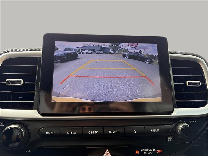 Used 2022 Hyundai Venue SE FWD image 45