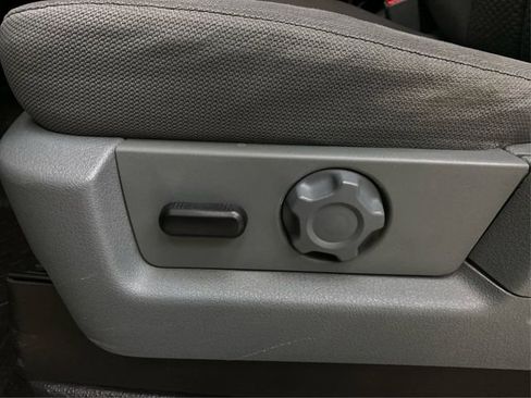 Used 2012 Ford F150 XLT w/ XTR Pkg image 23