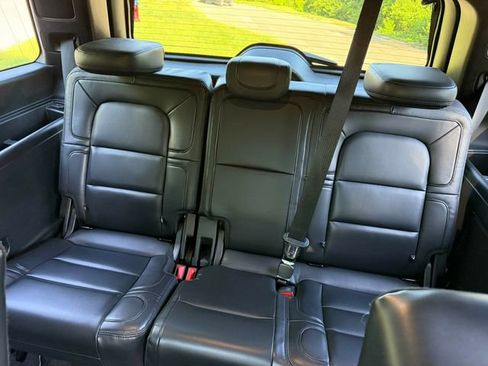 Used 2020 Lincoln Navigator Reserve w/ Luxury Package AWD/4WD image 28