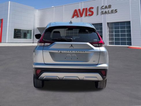 Used 2025 Mitsubishi Eclipse Cross SE AWD/4WD image 7