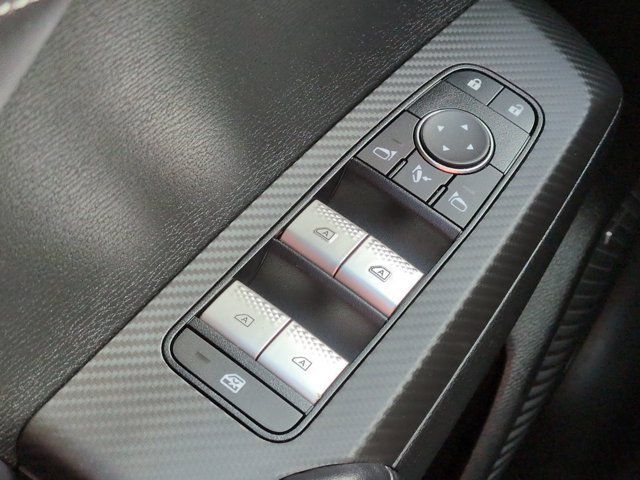 Used 2025 Mitsubishi Outlander SE FWD image 24