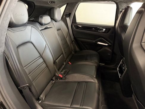 Used 2019 Porsche Cayenne Turbo image 56