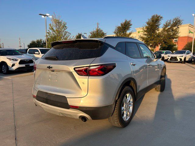 Used 2022 Chevrolet Blazer LT FWD image 3