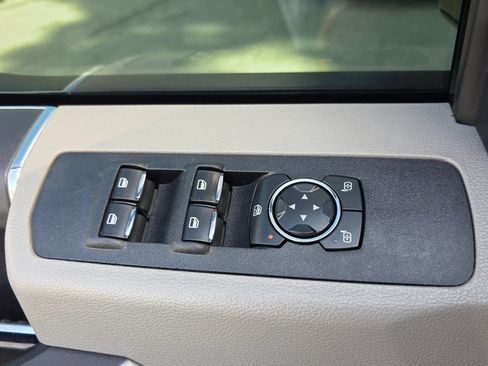 Used 2019 Ford F250 XLT AWD/4WD image 24