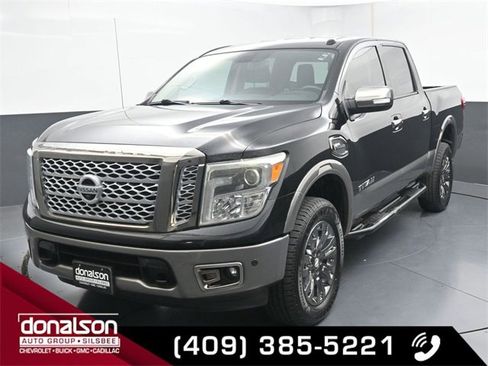 Used 2017 Nissan Titan Platinum Reserve image 5