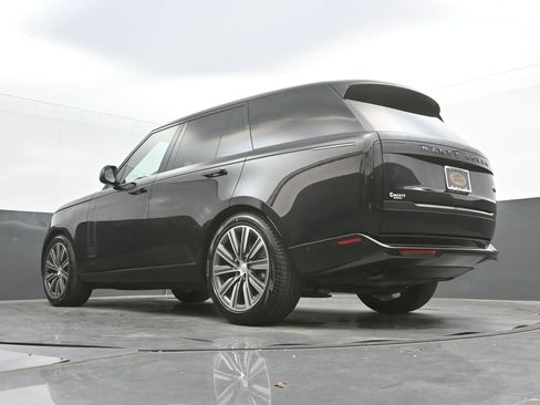 Used 2023 Land Rover Range Rover SE AWD/4WD image 34