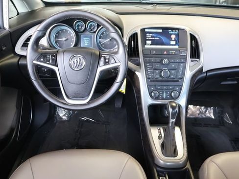 Used 2016 Buick Verano w/ Comfort Package FWD image 18