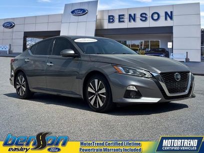 Used 2022 Nissan Altima 2.5 SL