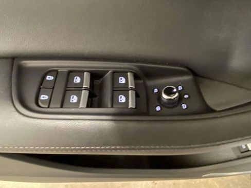 Used 2024 Audi Q7 2.0T Premium Plus image 14