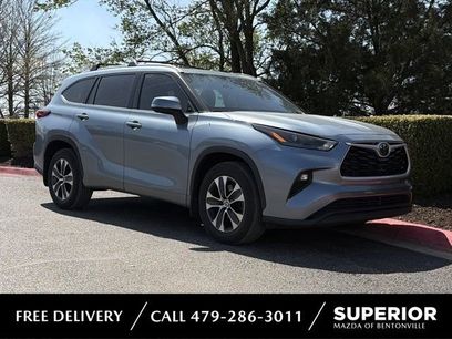 Used 2022 Toyota Highlander XLE