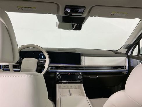 Used 2025 Hyundai Santa Fe Calligraphy image 26