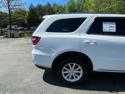 Used 2020 Dodge Durango SXT AWD/4WD image 9