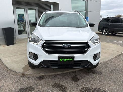 Used 2018 Ford Escape SE w/ SE Sport Appearance Package AWD/4WD image 8