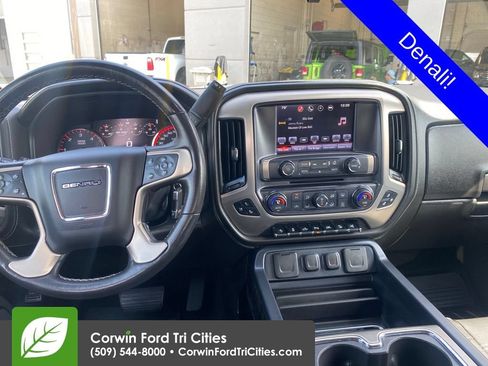 Used 2016 GMC Sierra 1500 Denali w/ Enhanced Driver Alert Package AWD/4WD image 2