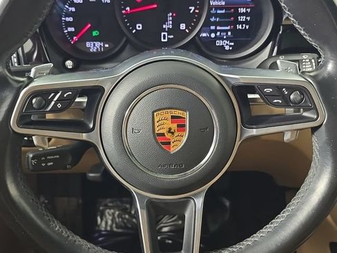 Used 2020 Porsche Macan AWD/4WD image 27