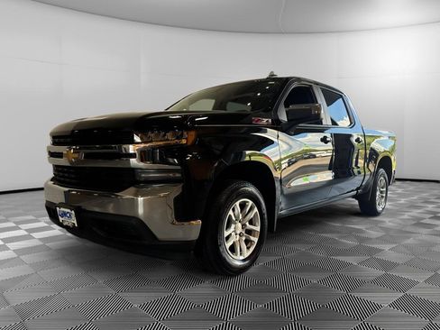Used 2019 Chevrolet Silverado 1500 LT w/ All-Star Edition AWD/4WD image 2