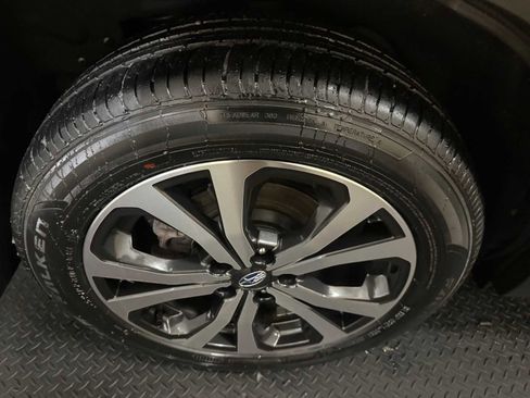 Used 2023 Subaru Forester Limited image 13