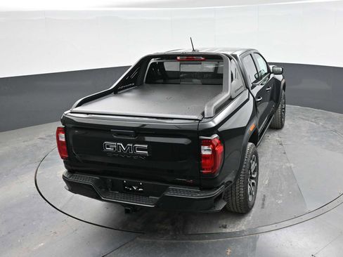 New 2025 GMC Canyon AT4 w/ Nightfall Edition image 36