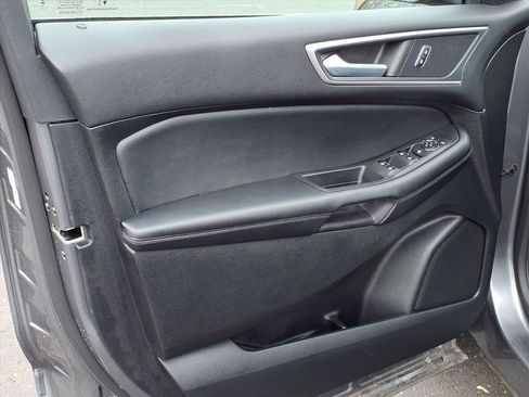 Certified 2022 Ford Edge SEL w/ Convenience Package image 5
