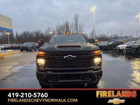 New 2026 Chevrolet Silverado 2500 Custom w/ Custom Value Package image 18