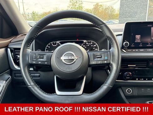 Certified 2022 Nissan Rogue SV w/ SV Premium Package AWD/4WD image 18
