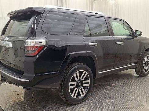 Certified 2021 Toyota 4Runner Limited image 3