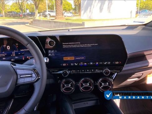 New 2025 Chevrolet Blazer EV RS RWD image 8