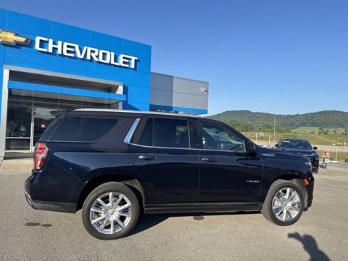 Used 2024 Chevrolet Tahoe High Country image 3