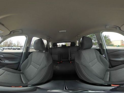 Used 2025 Nissan Rogue SV FWD image 43