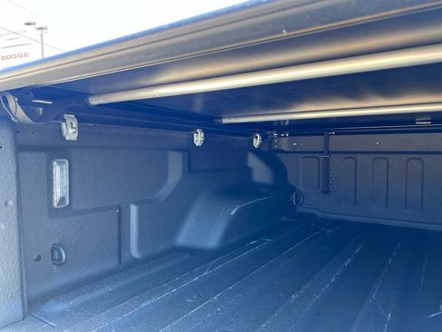 Certified 2021 Jeep Gladiator Overland w/ Popular Equipment Package image 12