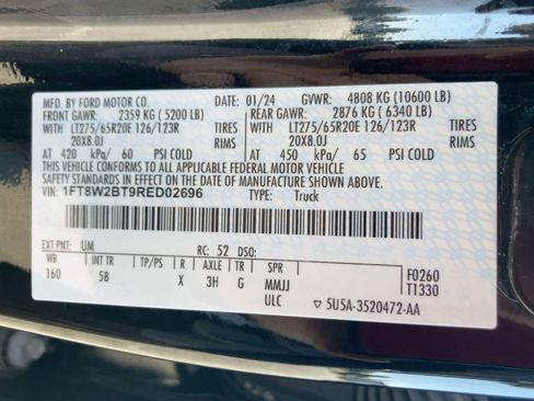 Used 2024 Ford F250 Lariat w/ Lariat Ultimate Package image 18