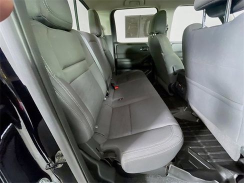 Used 2023 Nissan Frontier SV w/ SV Convenience Package image 28