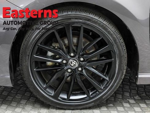 Used 2023 Toyota Camry XSE image 28