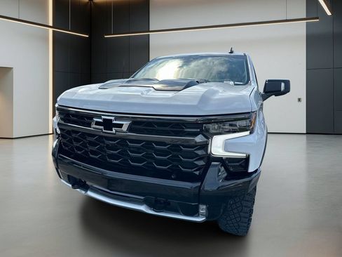 Used 2024 Chevrolet Silverado 1500 ZR2 w/ Dark Appearance Package AWD/4WD image 11