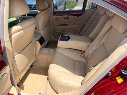 Used 2009 Lexus LS 460 RWD image 24