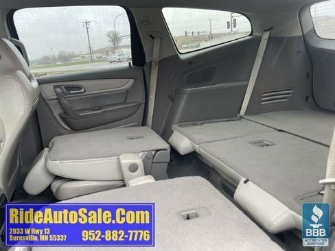 Used 2016 Chevrolet Traverse LT image 29