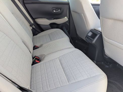 Certified 2025 Honda HR-V LX image 11